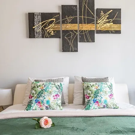 Apartment Art Old Town